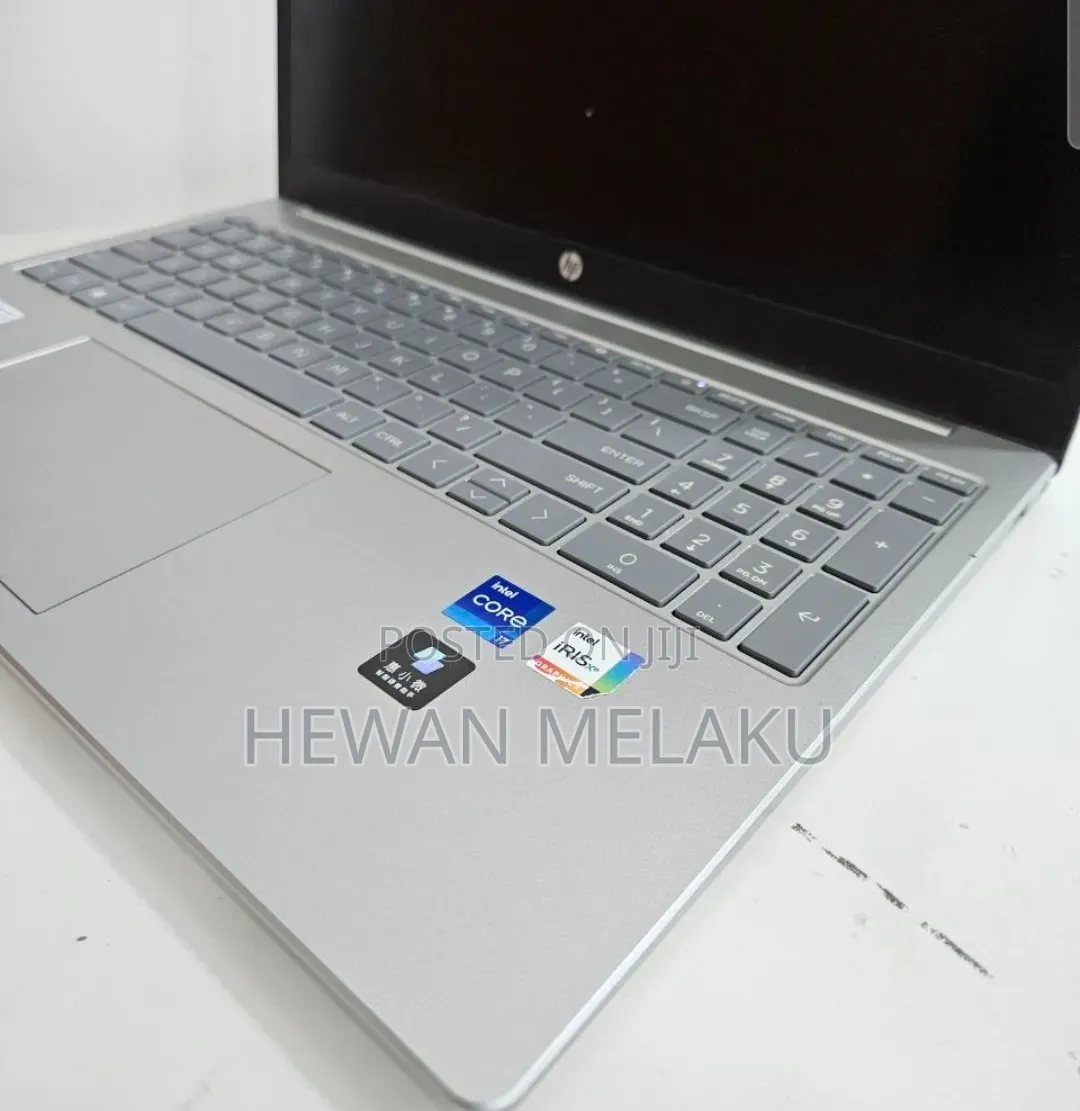 New Laptop HP Stream Notebook 16GB Intel Core i7 SSD 1T