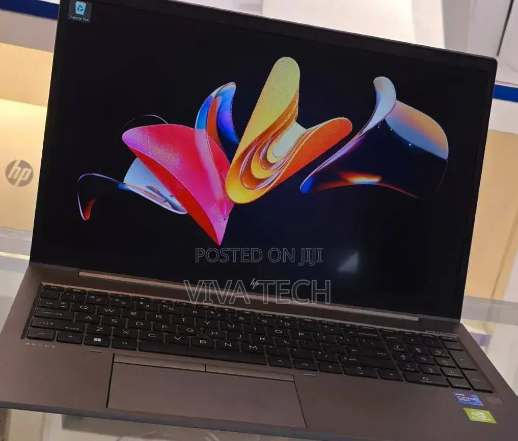 New Laptop HP ZBook 15 16GB Intel Core i7 SSD 512GB