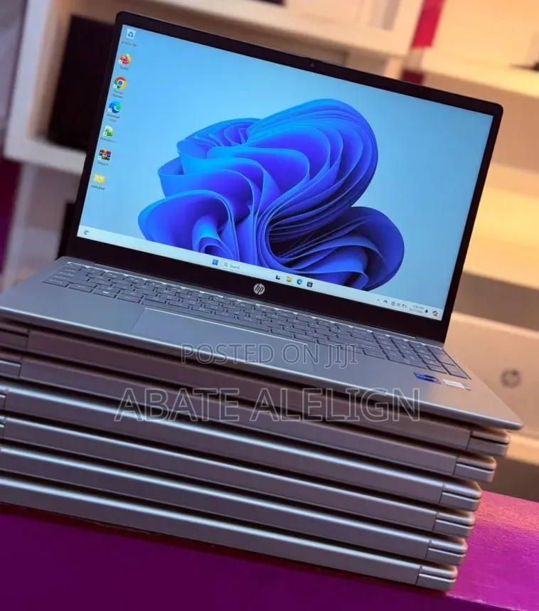 New Laptop HP Stream Notebook 16GB Intel Core i7 SSD 1T