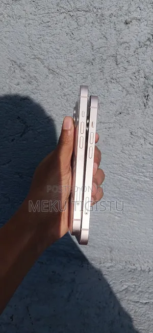 Apple iPhone 13 256 GB