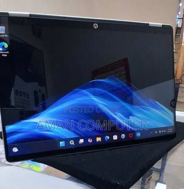 New Laptop HP OmniBook 5 Flip 14-fp0023dx 16GB Intel Core 7 SSD 512GB