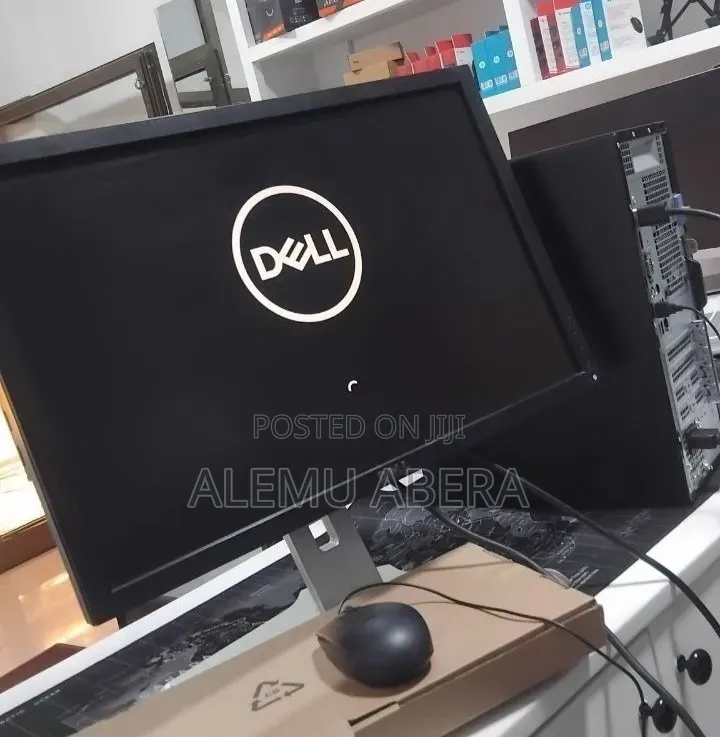New Desktop Computer Dell Optiplex 7090 32GB Intel Core i7 HDD 1T