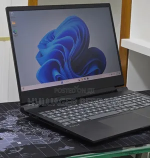 New Laptop HP Victus 16 16GB Intel Core i7 SSD 1T
