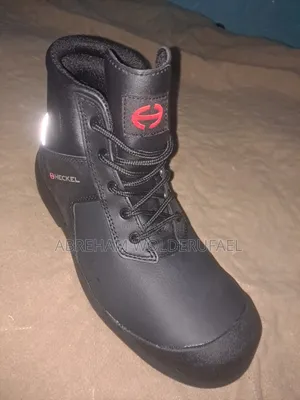 Heckel Safety Shoes