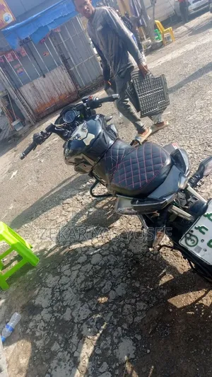 Bajaj Pulsar NS 200 2018 Black