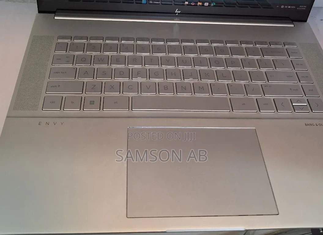 New Laptop HP Envy 15 16GB Intel Core i9 SSD 1T
