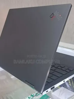 New Laptop Lenovo ThinkPad X1 Yoga 16GB Intel Core i7 SSD 512GB