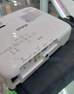 Brand New Epson Projector With Bag, Remote Model Name: Eb-X18