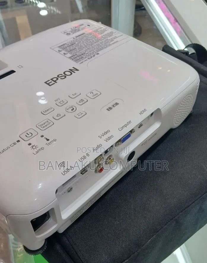 Brand New Epson Projector With Bag, Remote Model Name: Eb-X18