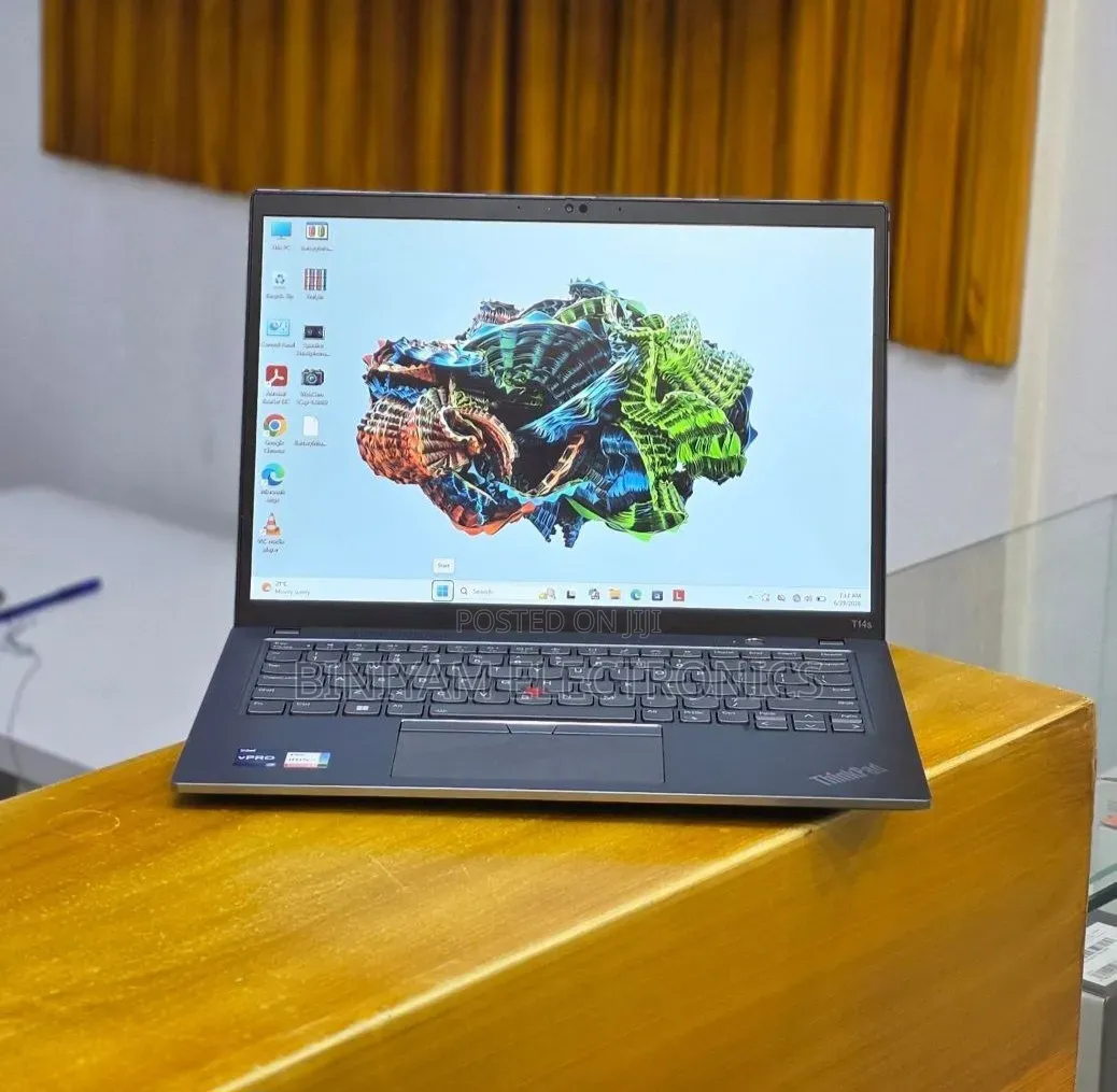 New Laptop Lenovo ThinkPad T14s G4 32GB Intel Core i7 SSD 512GB