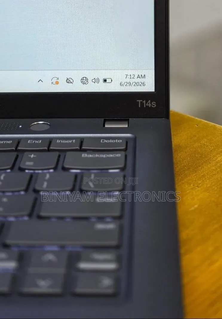 New Laptop Lenovo ThinkPad T14s G4 32GB Intel Core i7 SSD 512GB