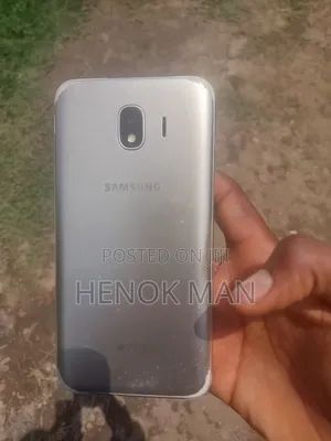 Samsung Galaxy J4 32 GB Gold