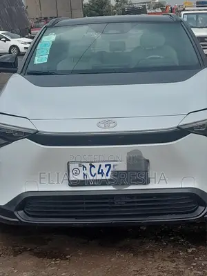 Toyota bZ4X 2023 White