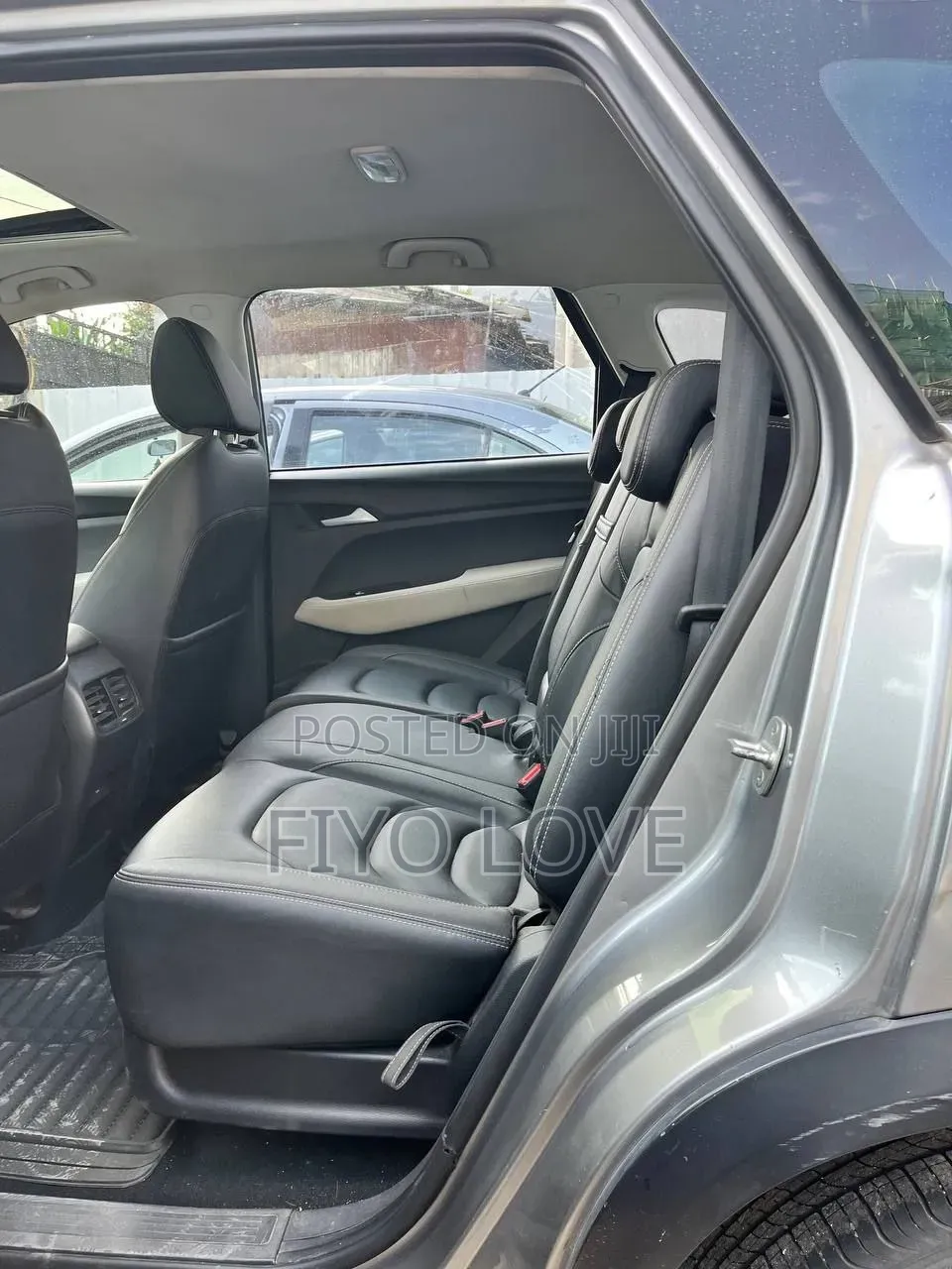Chevrolet Captiva 2022 Gray