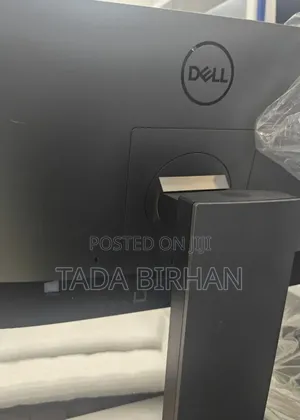 New HP 200 G4 22 All-in-One 8GB Intel Core i7 SSD 512GB
