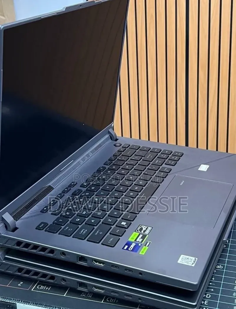 New Laptop Asus 16GB Intel Core i9 SSD 1T