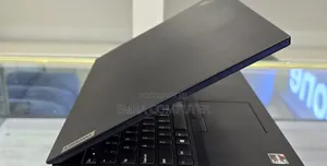 New Laptop Lenovo 8GB Intel Core i5 SSD 256GB