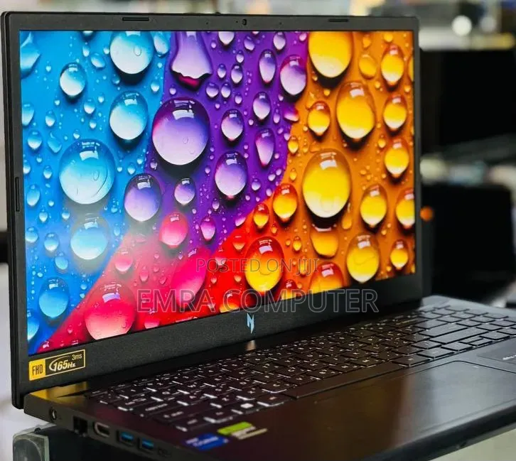 New Laptop Acer 16GB AMD Ryzen 7 SSD 512GB