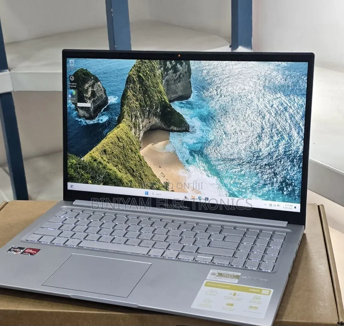 New Laptop Asus Vivobook 15 OLED 16GB AMD Ryzen 7 SSD 512GB