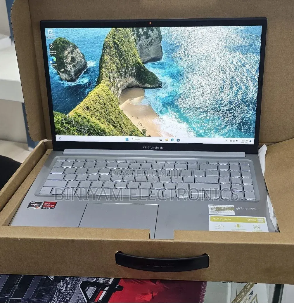 New Laptop Asus Vivobook 15 OLED 16GB AMD Ryzen 7 SSD 512GB