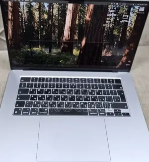 New Laptop Apple MacBook 8GB Apple M3 SSD 512GB