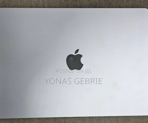 New Laptop Apple MacBook 8GB Apple M3 SSD 512GB
