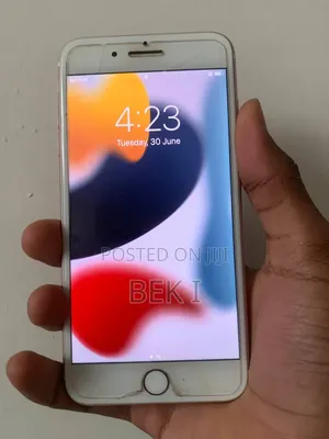 New Apple iPhone 7 Plus 128 GB Silver
