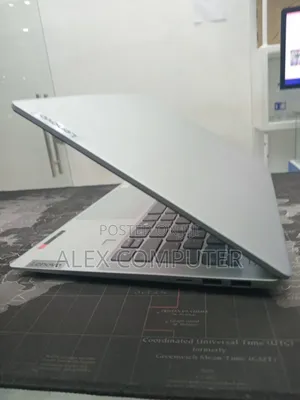 New Laptop Lenovo 16GB Qualcomm Snapdragon X Plus SSD 512GB