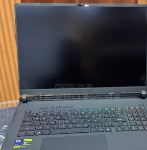 New Laptop Asus ROG Strix G18 32GB Intel Core Ultra 9 SSD 2T