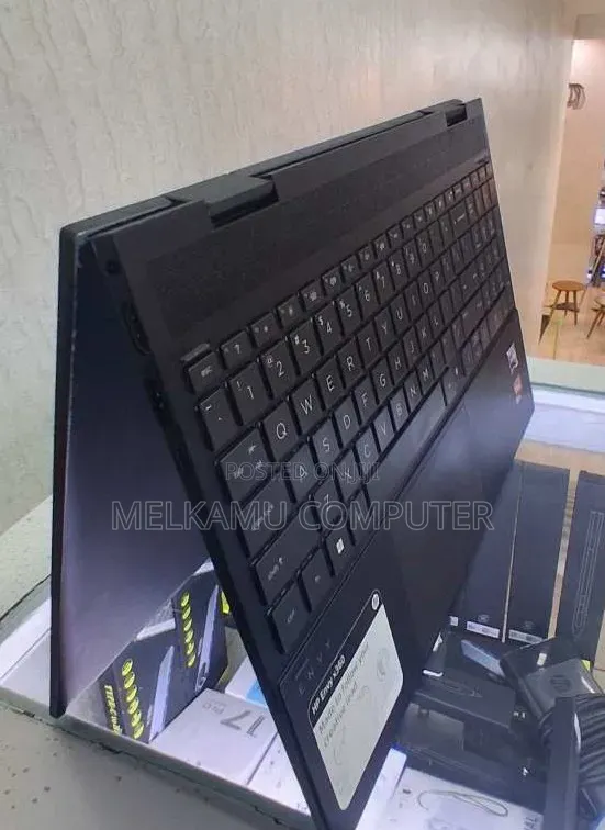 New Laptop HP Envy x360 24GB AMD Ryzen 7 SSD 512GB