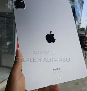 New Apple iPad Pro 128 GB Silver