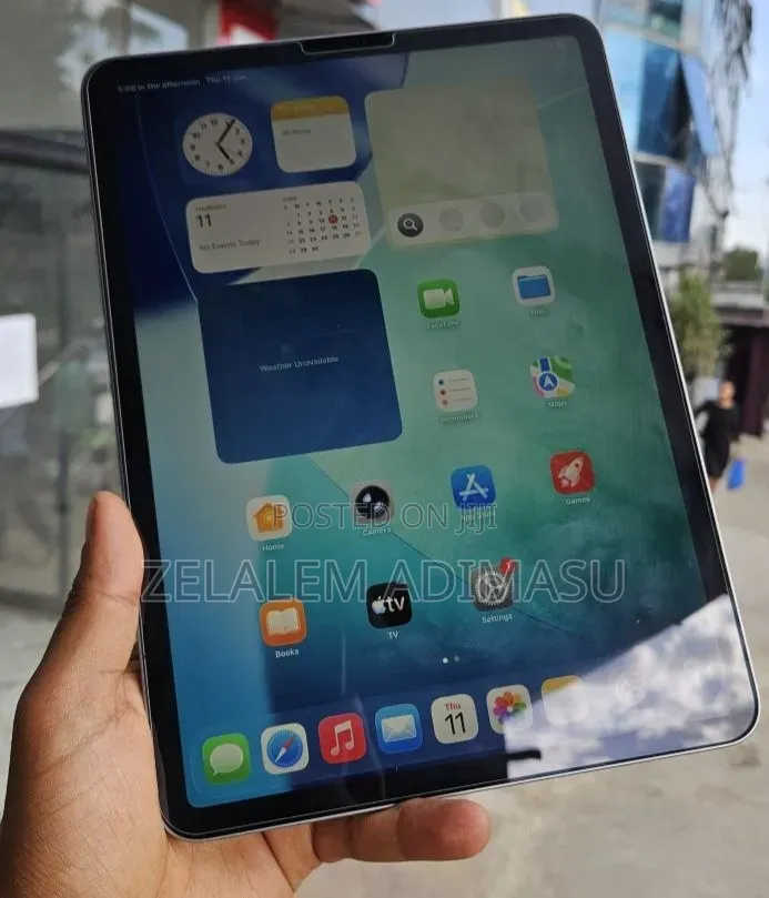 New Apple iPad Pro 128 GB Silver
