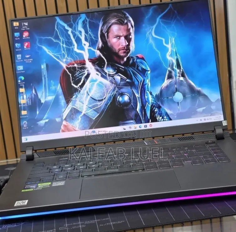 New Laptop Asus ROG Strix G15 16GB Intel Core i9 SSD 1T