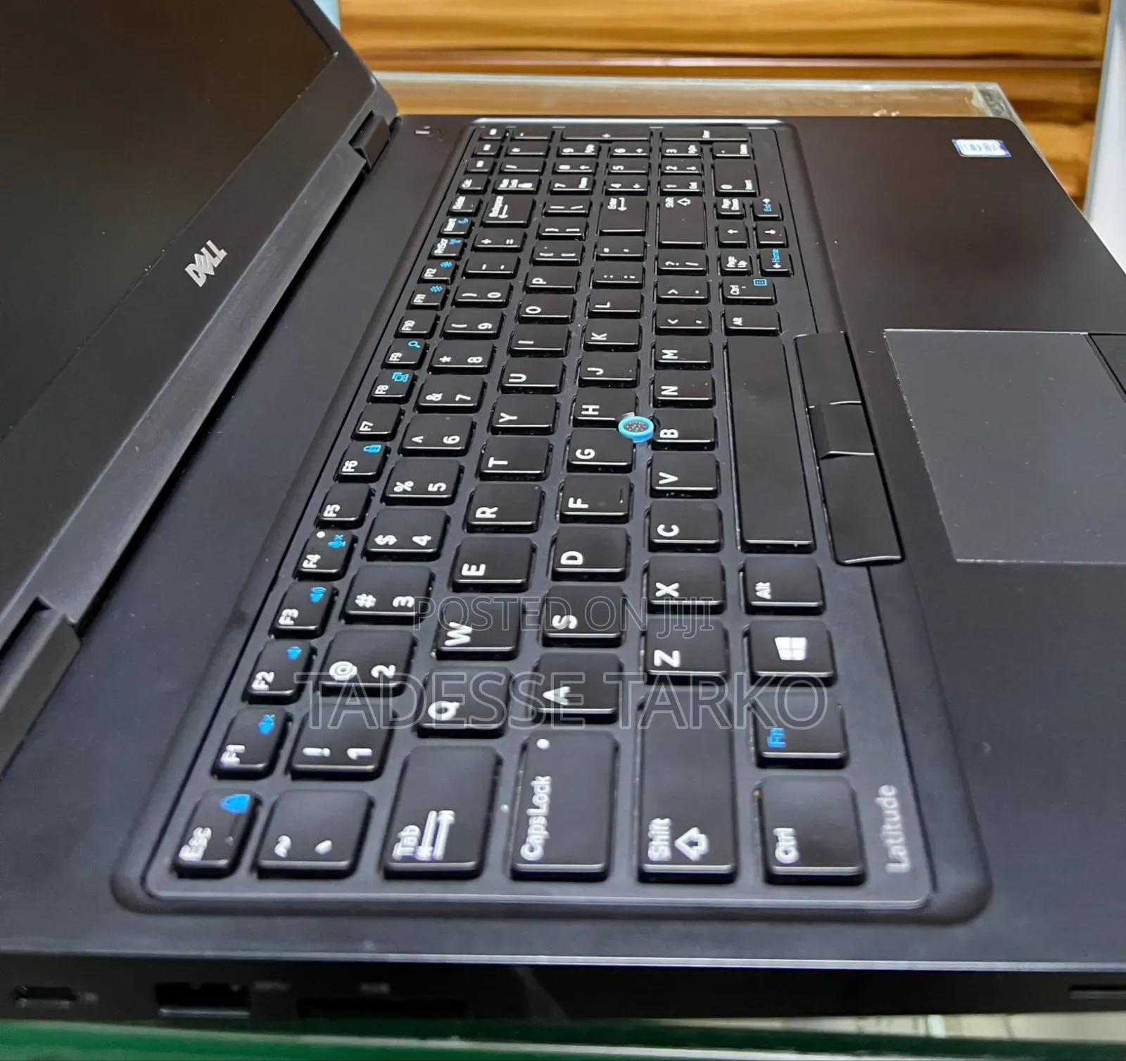New Laptop Dell Latitude 5580 8GB Intel Core i5 SSD 256GB