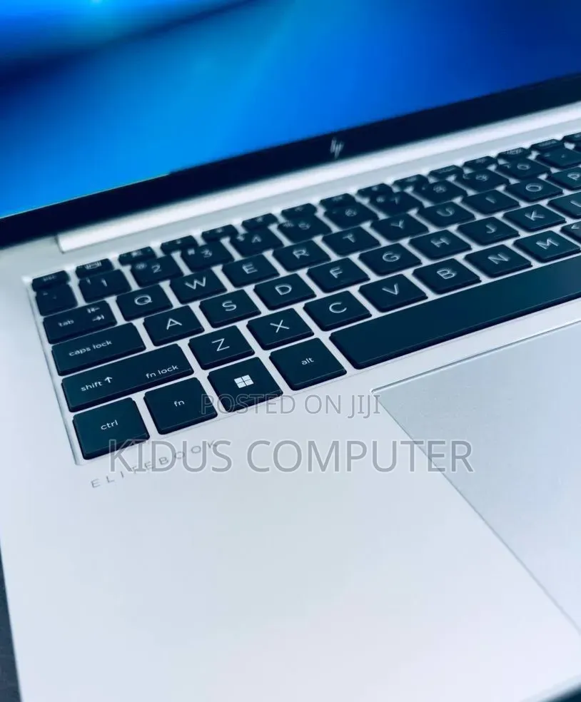 New Laptop HP EliteBook 840 G10 16GB Intel Core i7 SSD 512GB