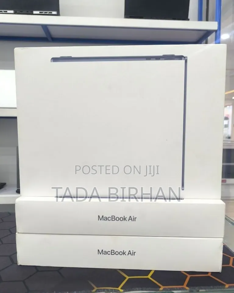New Laptop Apple MacBook Air 2026 M5 16GB Apple M5 SSD 512GB