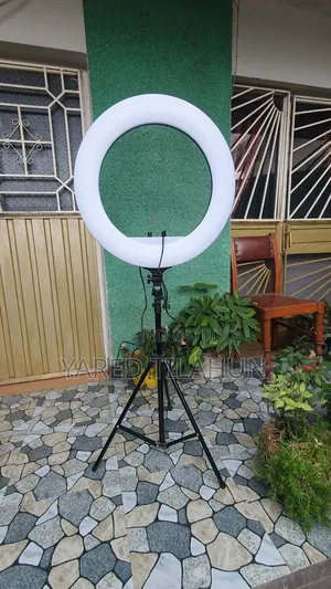 Ring Light Rl-21 With 3 Phone Holder
