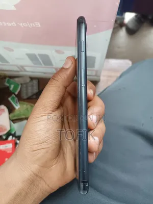 Apple iPhone 7 Plus 32 GB Black