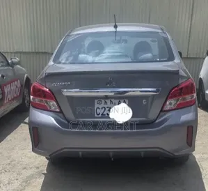 Mitsubishi Attrage 2022 Gray