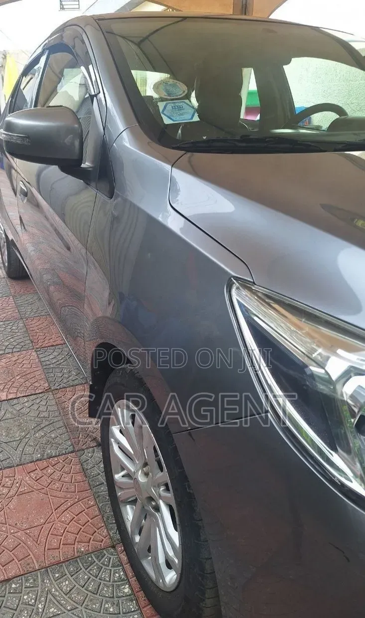 Mitsubishi Attrage 2022 Gray