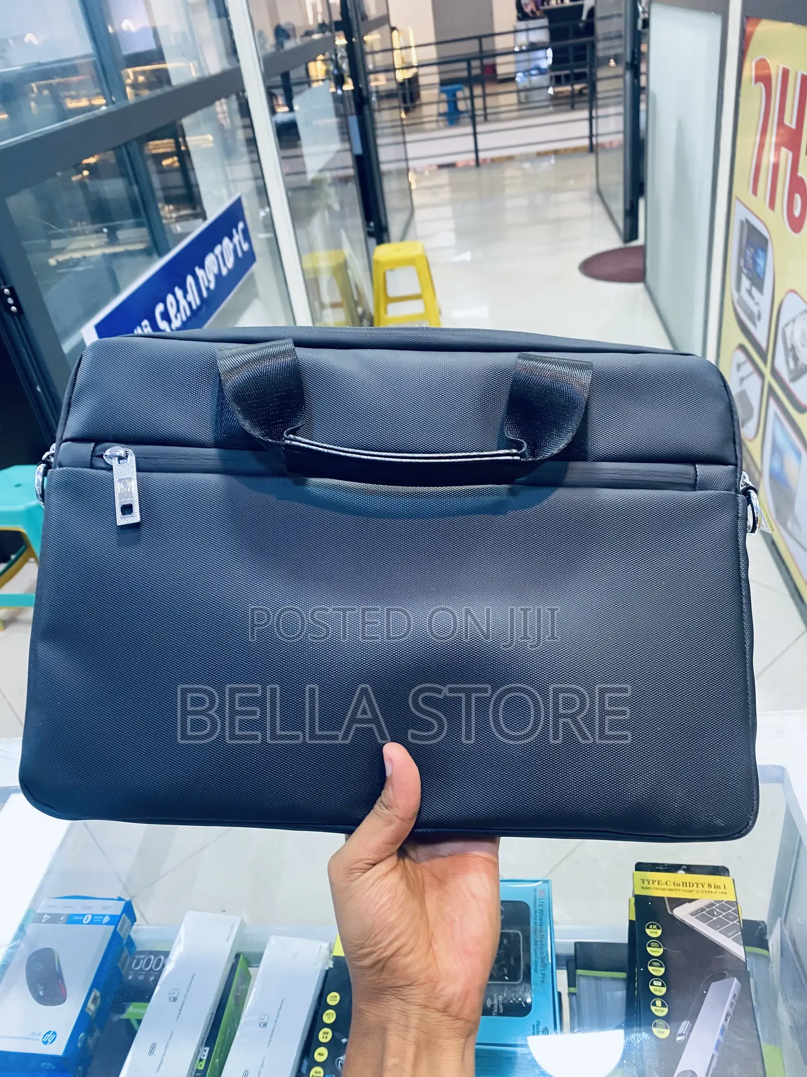 KVM Laptop Bag