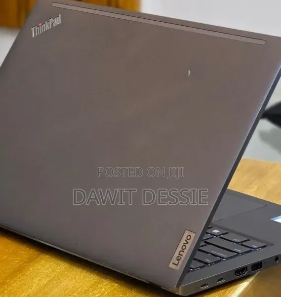 New Laptop Lenovo ThinkPad T14s Gen 2 16GB Intel Core i7 SSD 512GB