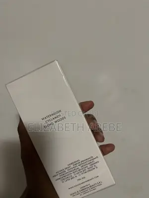 D G Perfume