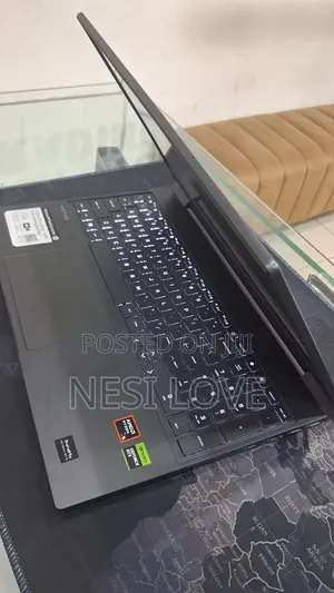 New Laptop HP Victus 15 16GB AMD Ryzen 5 SSD 512GB