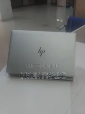 New Laptop HP EliteBook 830 G8 16GB Intel Core i5 SSD 512GB