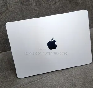 New Laptop Apple MacBook Air 2025 M4 16GB Apple M4 SSD 256GB