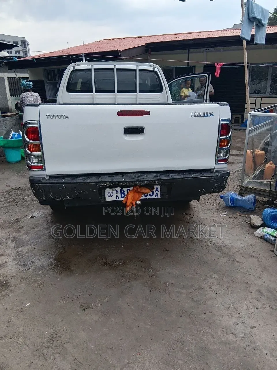 Toyota Hilux 2006 White