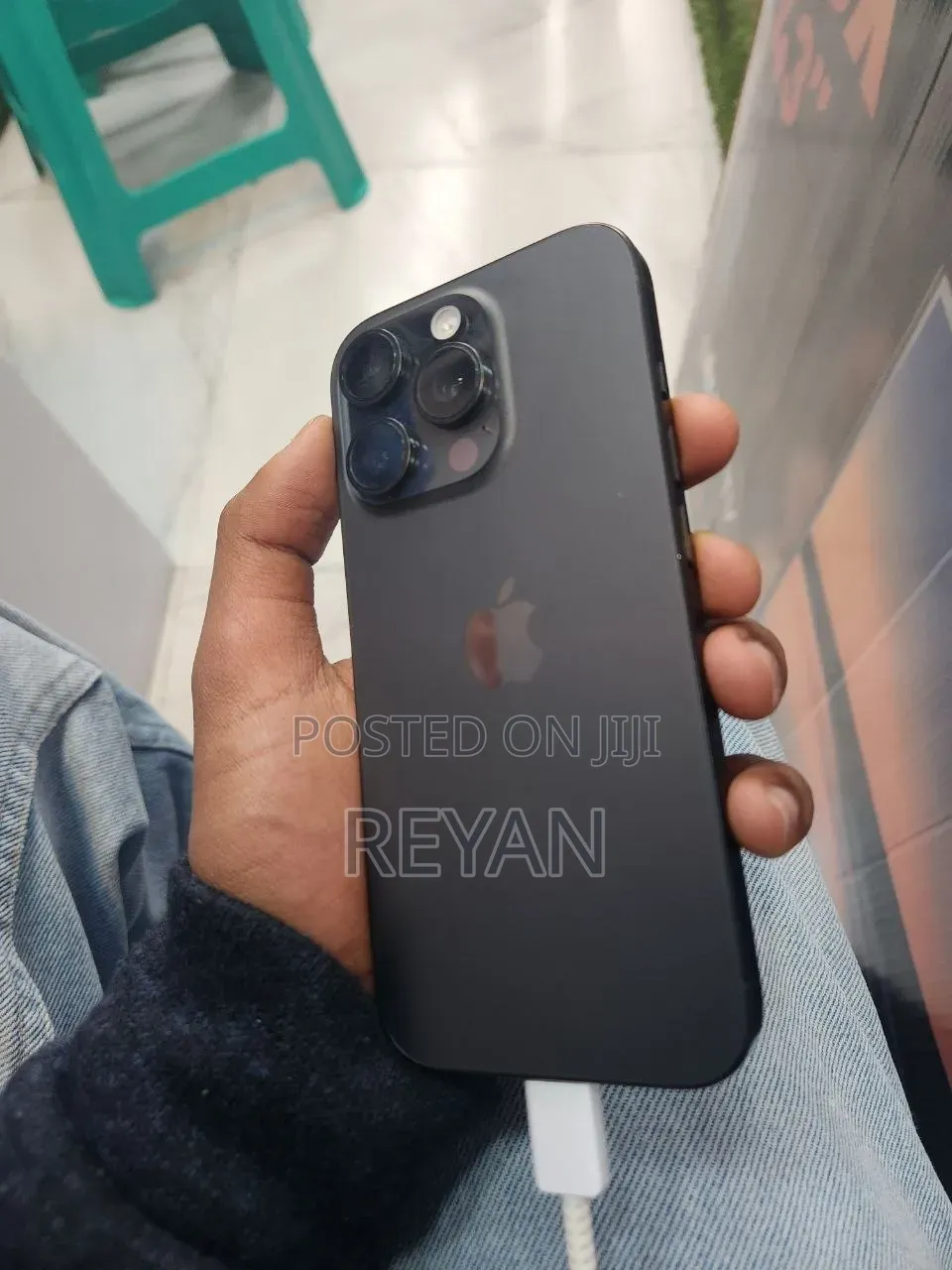New Apple iPhone 16 Pro 256 GB Black