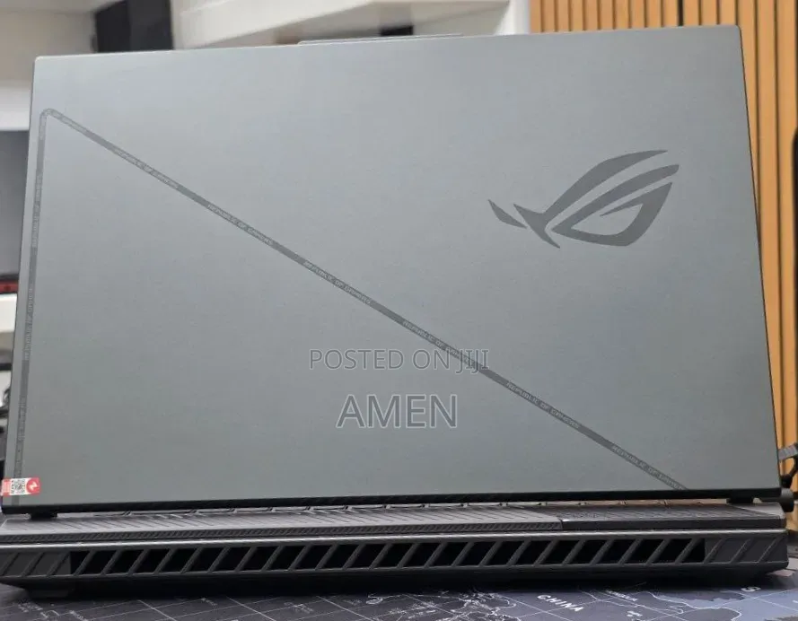 New Laptop Asus ROG Strix G15 16GB Intel Core i9 SSD 1T