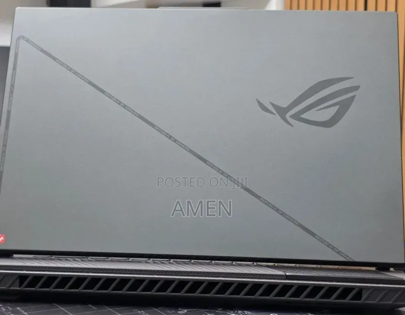 New Laptop Asus ROG Strix G15 16GB Intel Core i9 SSD 1T